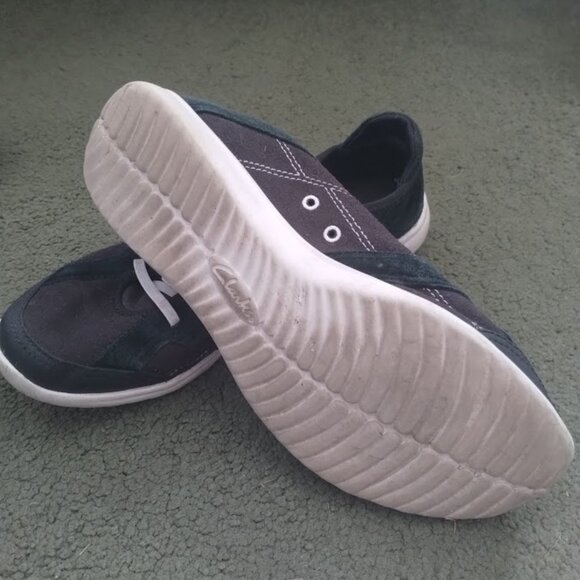 Clarks Collection 8 - Picture 3 of 3